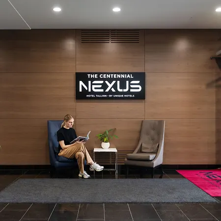 Centennial Nexus 4* تالين