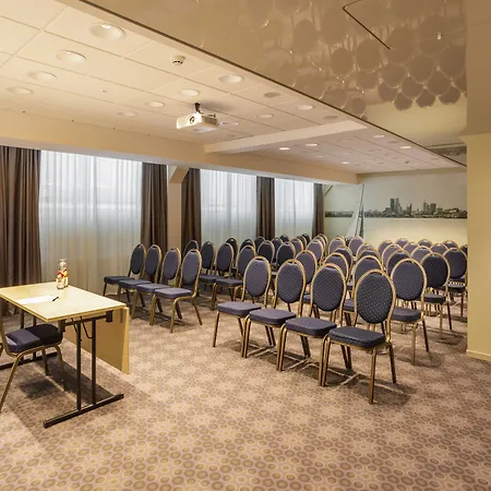 Otel Centennial Nexus