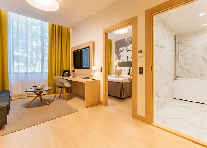 Hotel Centennial Nexus