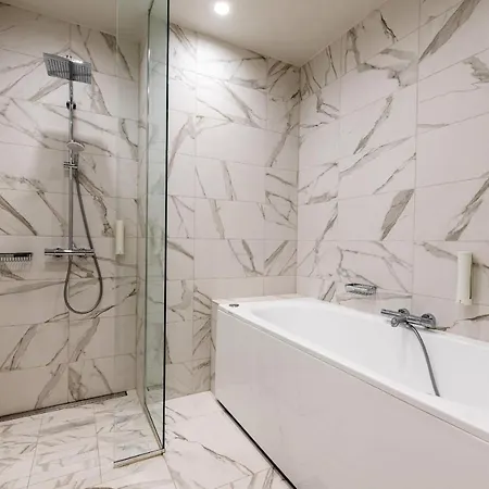 Centennial Nexus Hotell